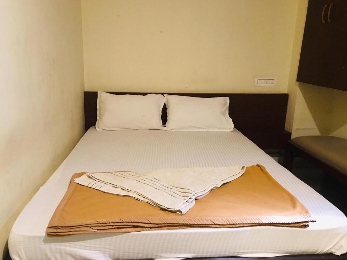 Staymaker Bright Palace Residency Shivamogga Exterior foto